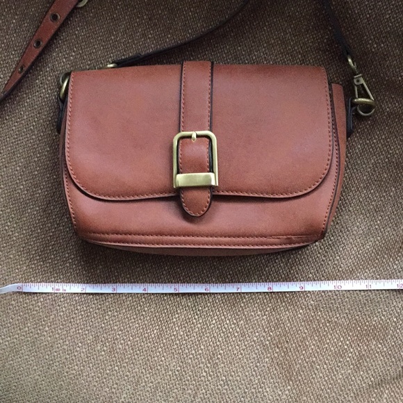 Beautiful cross body/ fanny pack - Picture 2 of 6